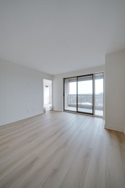 1800 The Collegeway — photo 13
