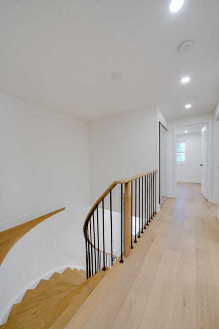 Private Address — photo 30