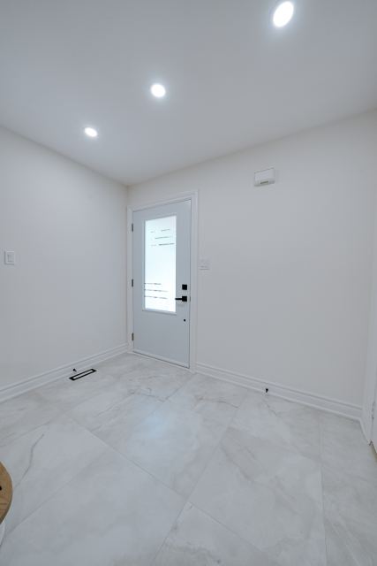 Private Address — photo 5
